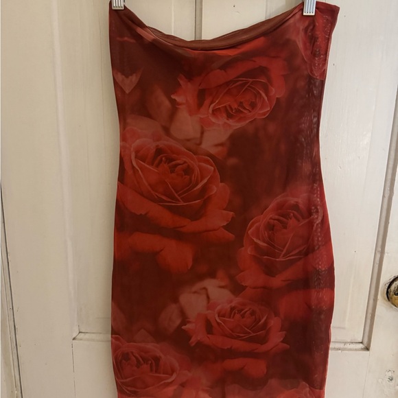 Meshki Aphrodite Red Strapless Midi Dress - Picture 3 of 3